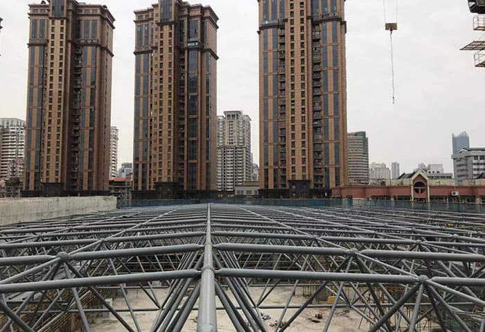 萍乡螺栓球网架结构
