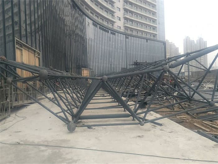萍乡万豪酒店雨棚网架
